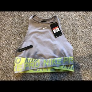 Nike Pro Intertwist crop top/bra size L